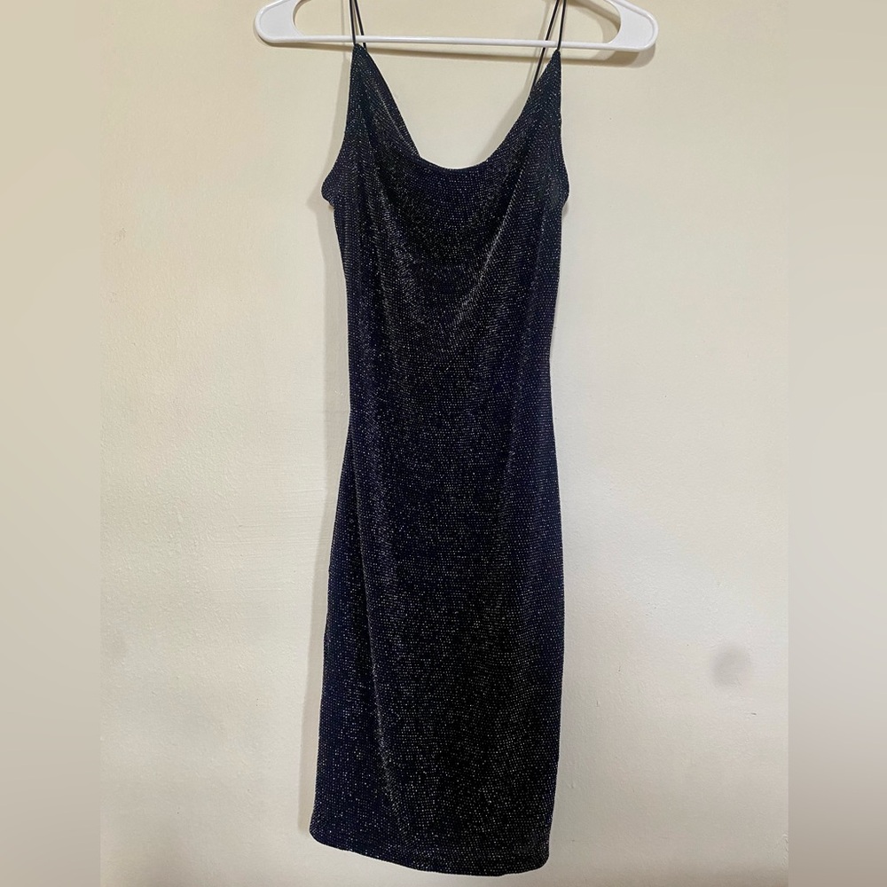 SPARKLY BLACK SPAGUETTHI STRAP DRESS SIZE 2 NWT